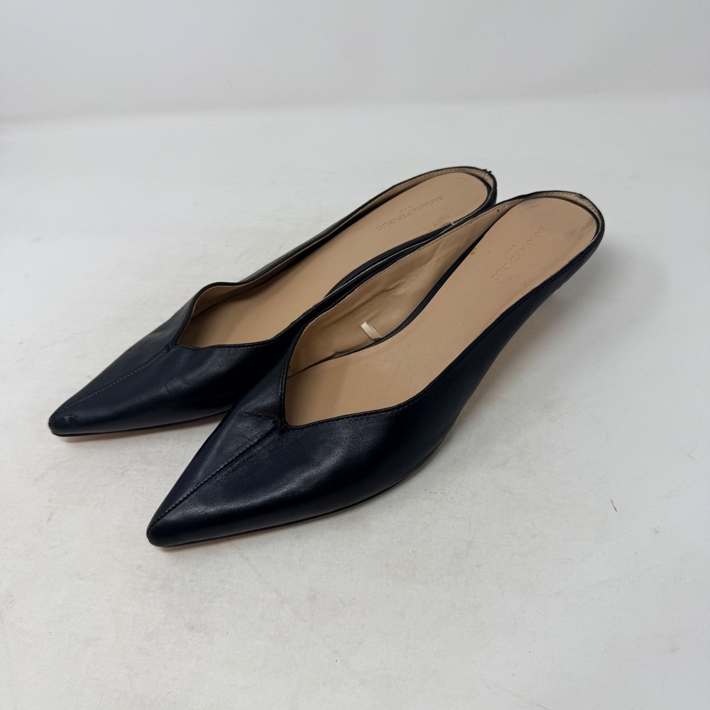 Banana Republic Pointed Toe Mules Black 10 Leather Slip On Flat Slides Office